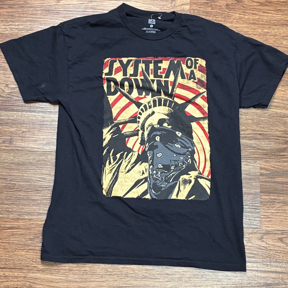 System Of A Down T-Shirt Mens Large Black Like New Statue of Liberty Graphic
